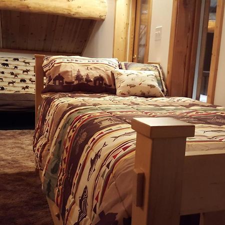 Wildmoon Home Fairbanks Extérieur photo