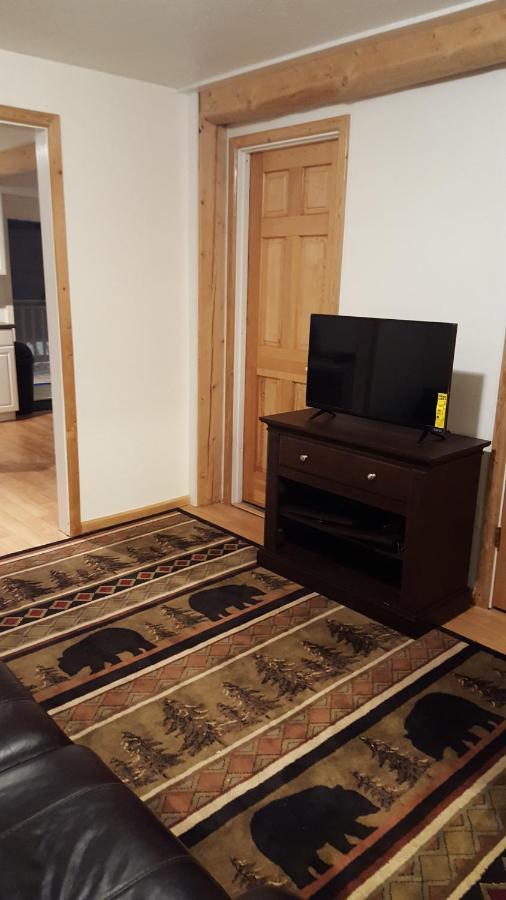 Wildmoon Home Fairbanks Extérieur photo