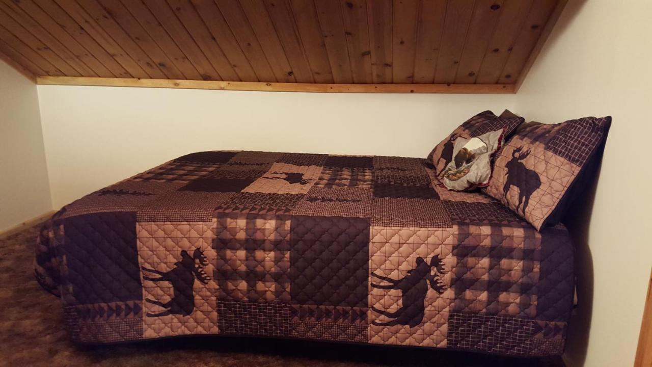 Wildmoon Home Fairbanks Extérieur photo