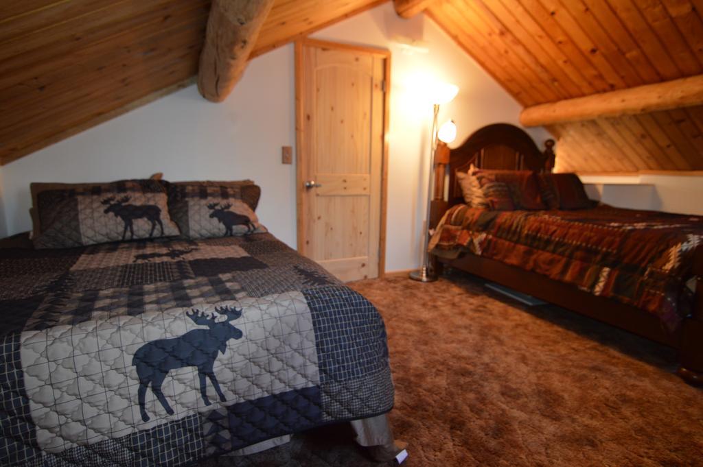 Wildmoon Home Fairbanks Extérieur photo