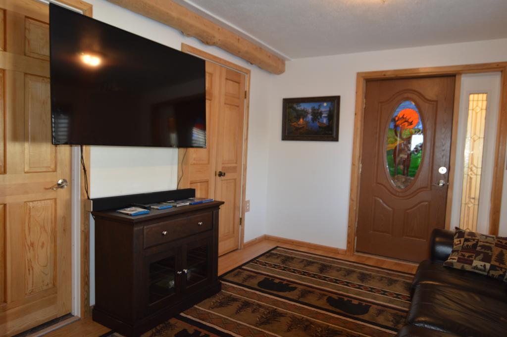 Wildmoon Home Fairbanks Extérieur photo