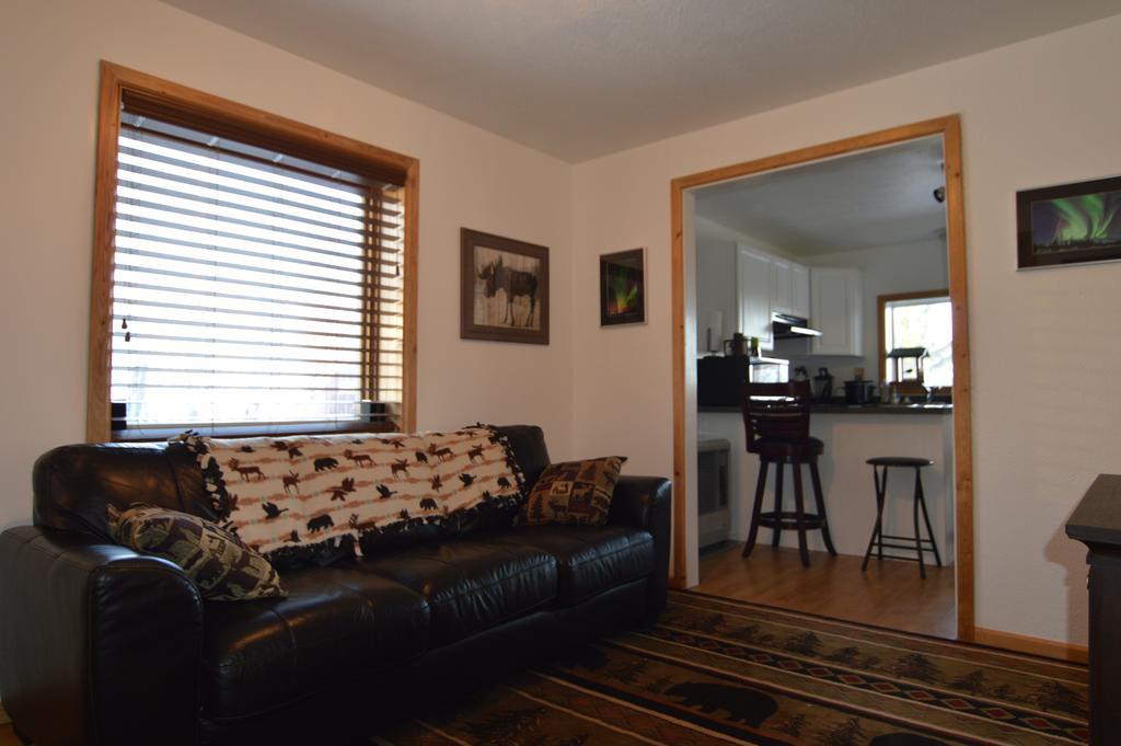 Wildmoon Home Fairbanks Extérieur photo